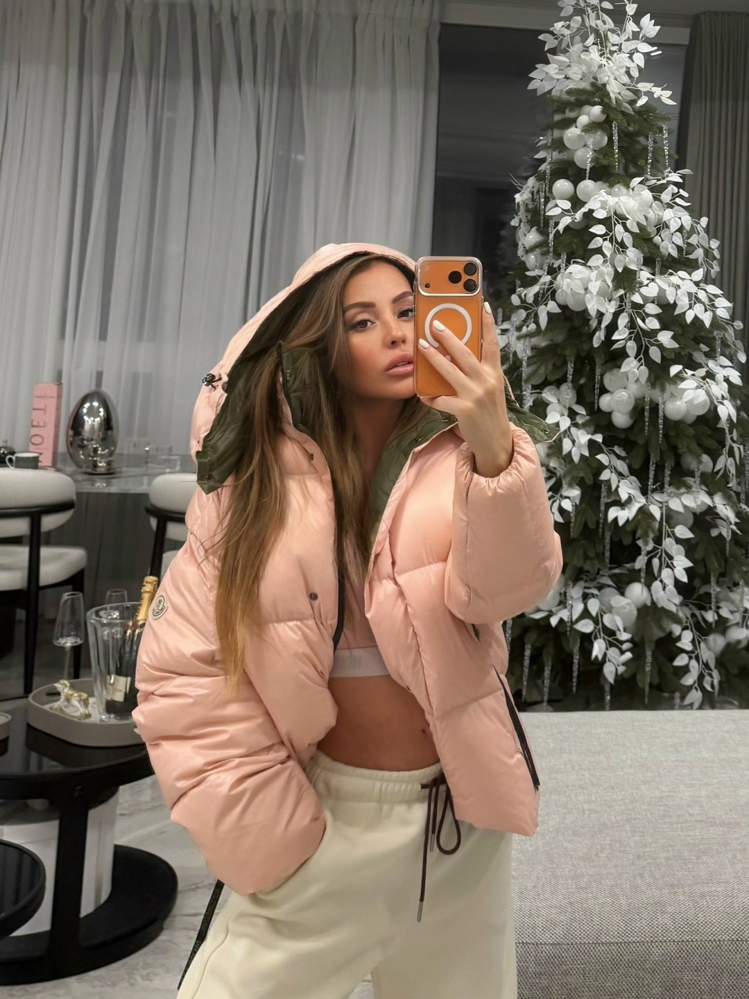 куртка пуховик,куртка,женская зимняя куртка,женский пуховик,женская куртка