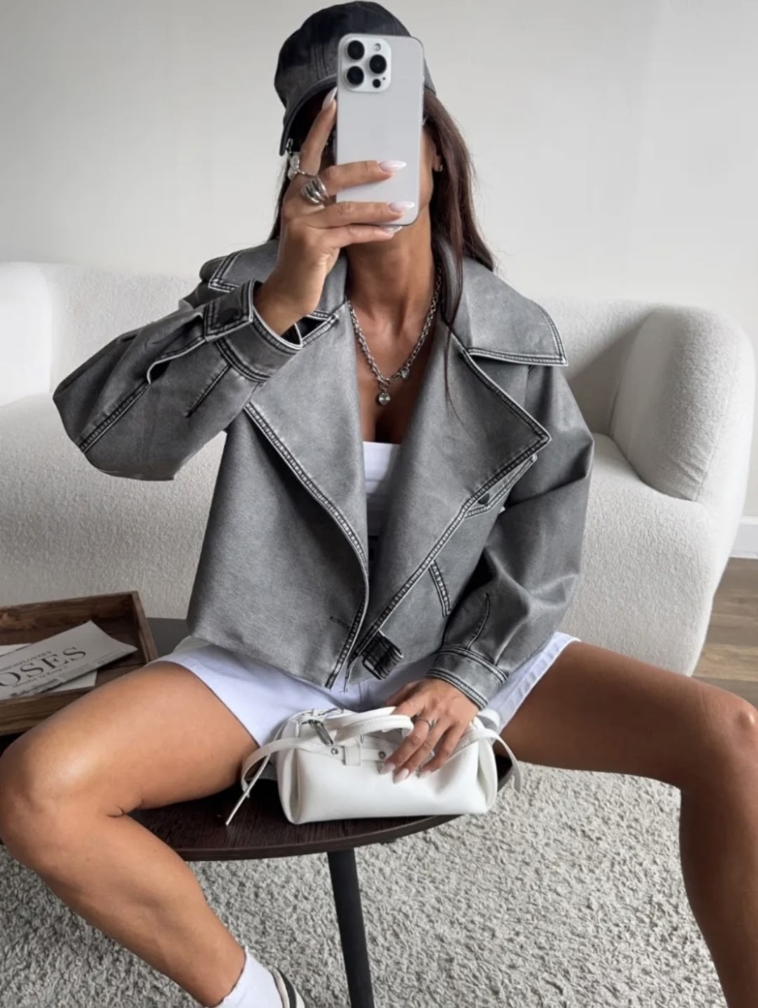 косуха куртка,косуха куртка укороченная кожаная базовая,косуха кожаная женская куртка оверсайз демисезонная,кожаная куртка,женская куртка косуха