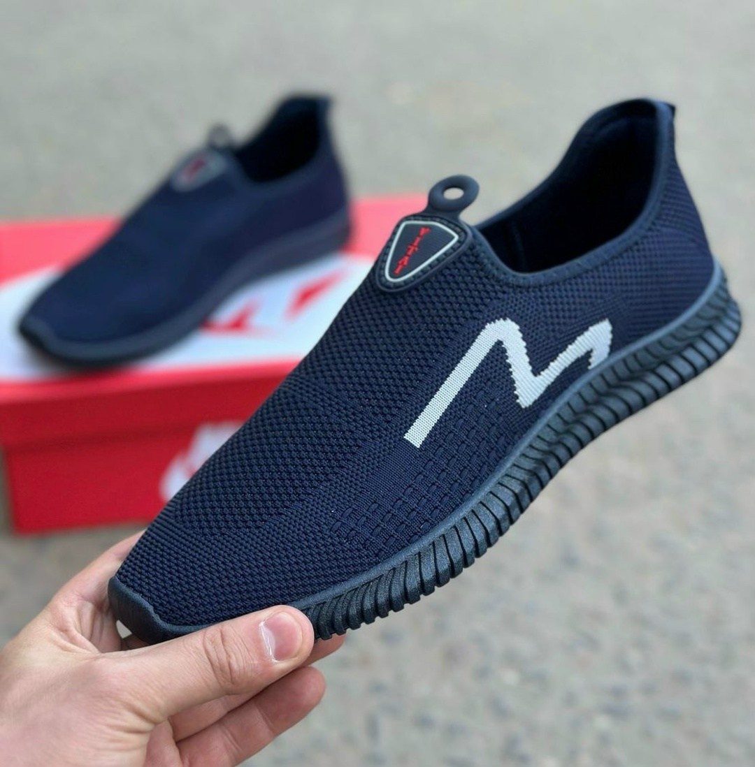 кроссовки,мужские слипоны,летняя мужская , мужская кроссовки,кроссовки на лето