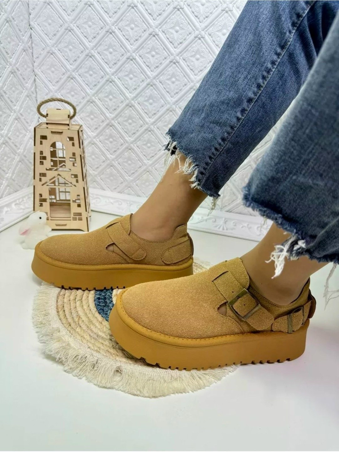 ,женская , на платформе,повседневная ,замшевые ботинки на толстой платформе