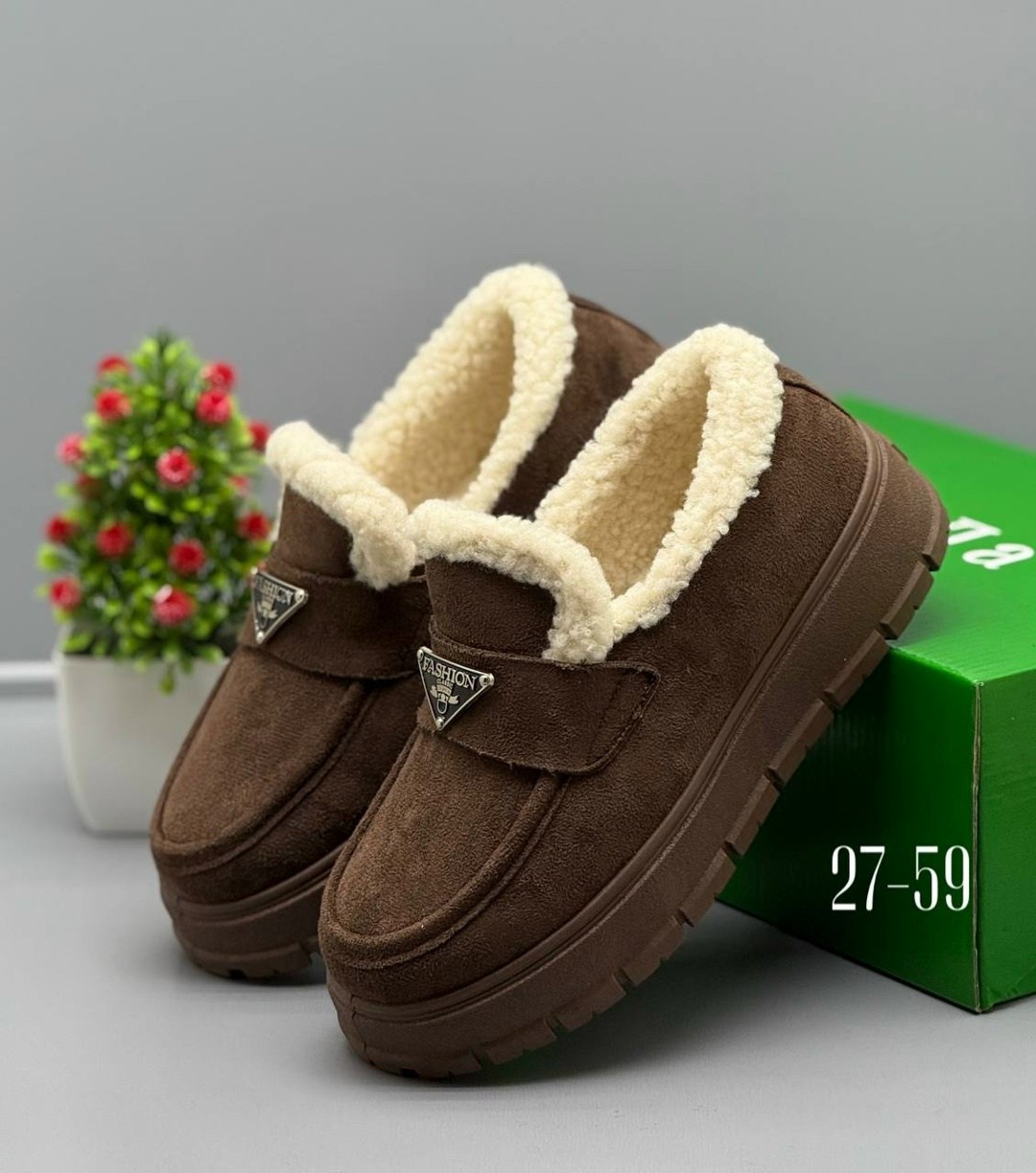 ,женская ,угги замш,лоферы prada,зимняя