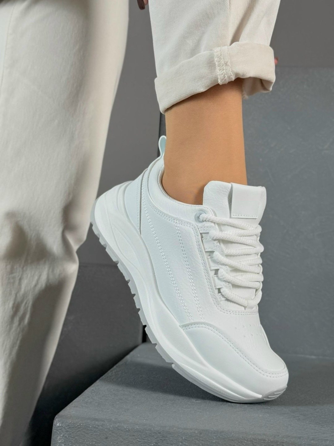 кроссовки женскиe,,кроссовки женские белые,белые кроссовки,кроссовки женские кожаные