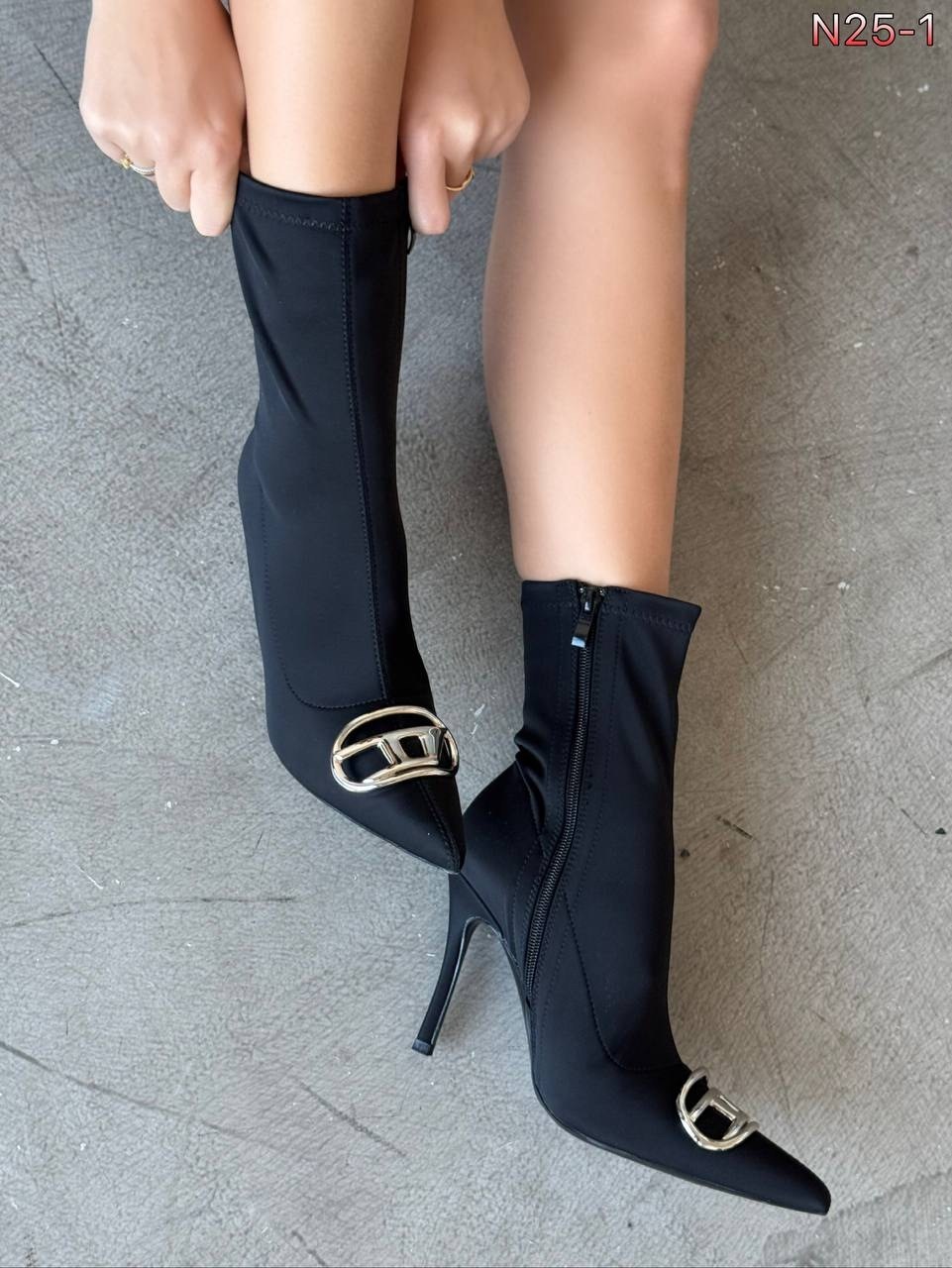 ,женские ботильоны,стильные ботильоны,модные полусапожки,черные ботильоны