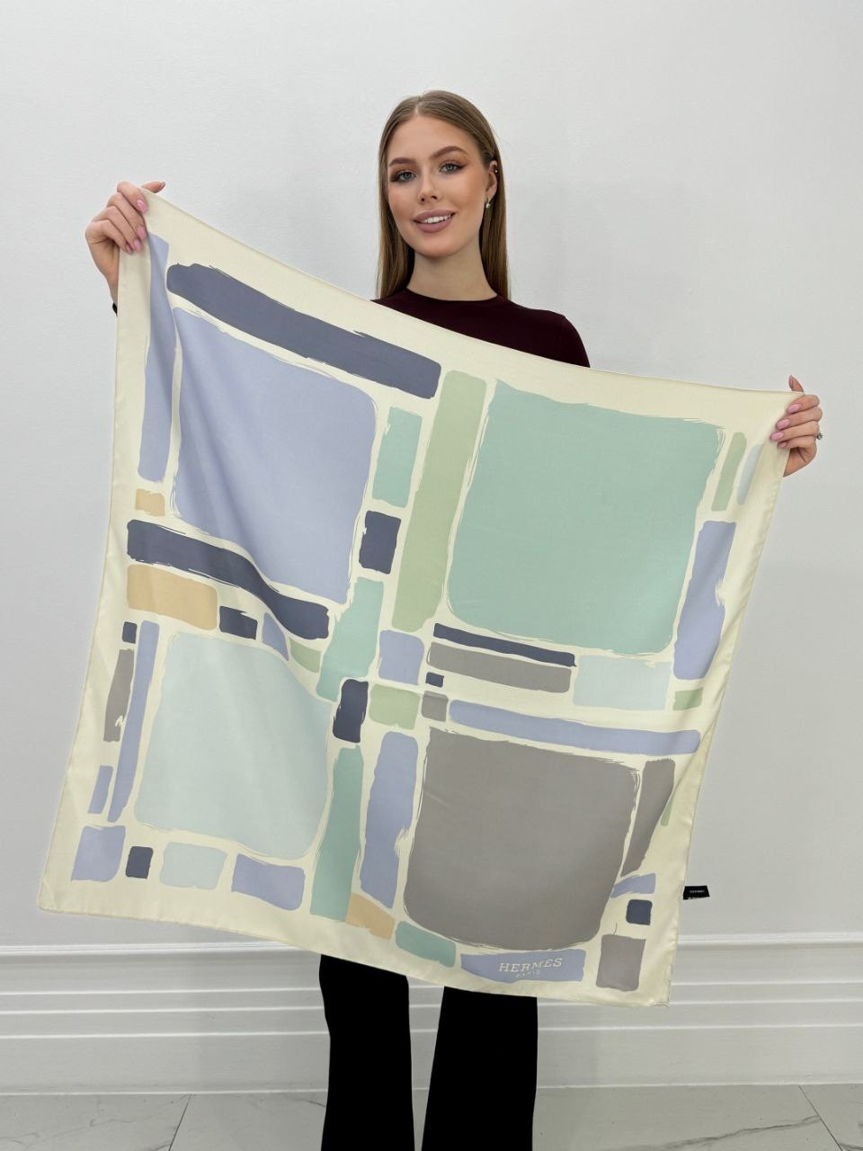 платок брендовый,платки шелковые,модные шарфы,шелковый шарф,палантин женские