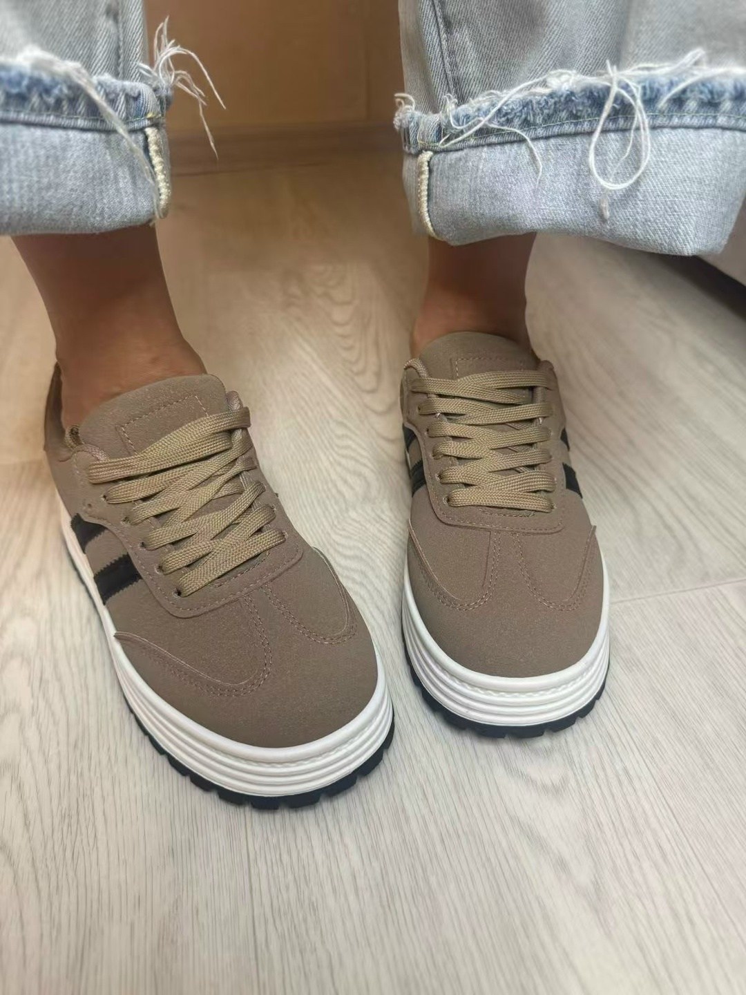 женские кроссовки,женские кроссовки на платформе,кроссовки на платформе повседневные,повседневные кроссовки,