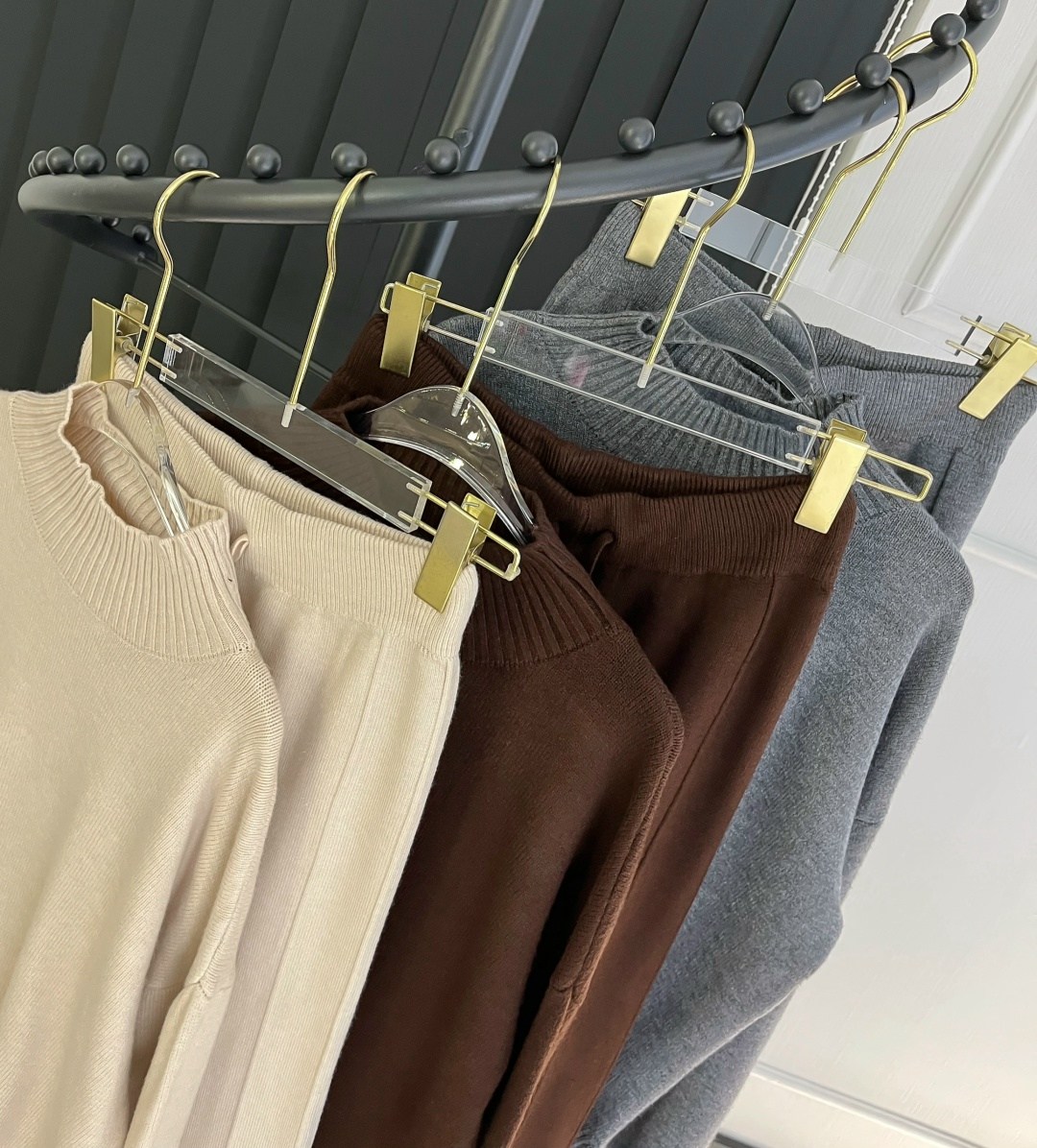 трикотажные костюмы,костюм повседневный,женский костюм,костюм кашемир,брючный костюм