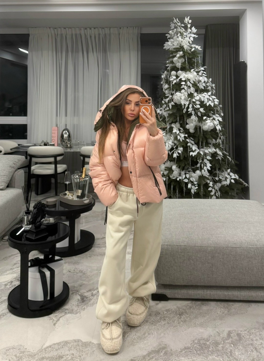 куртка пуховик,куртка,женская зимняя куртка,женский пуховик,женская куртка