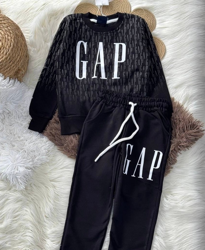 ребенок,спортивные костюм,костюм детский,костюм детский спортивный,спортивный костюм gap