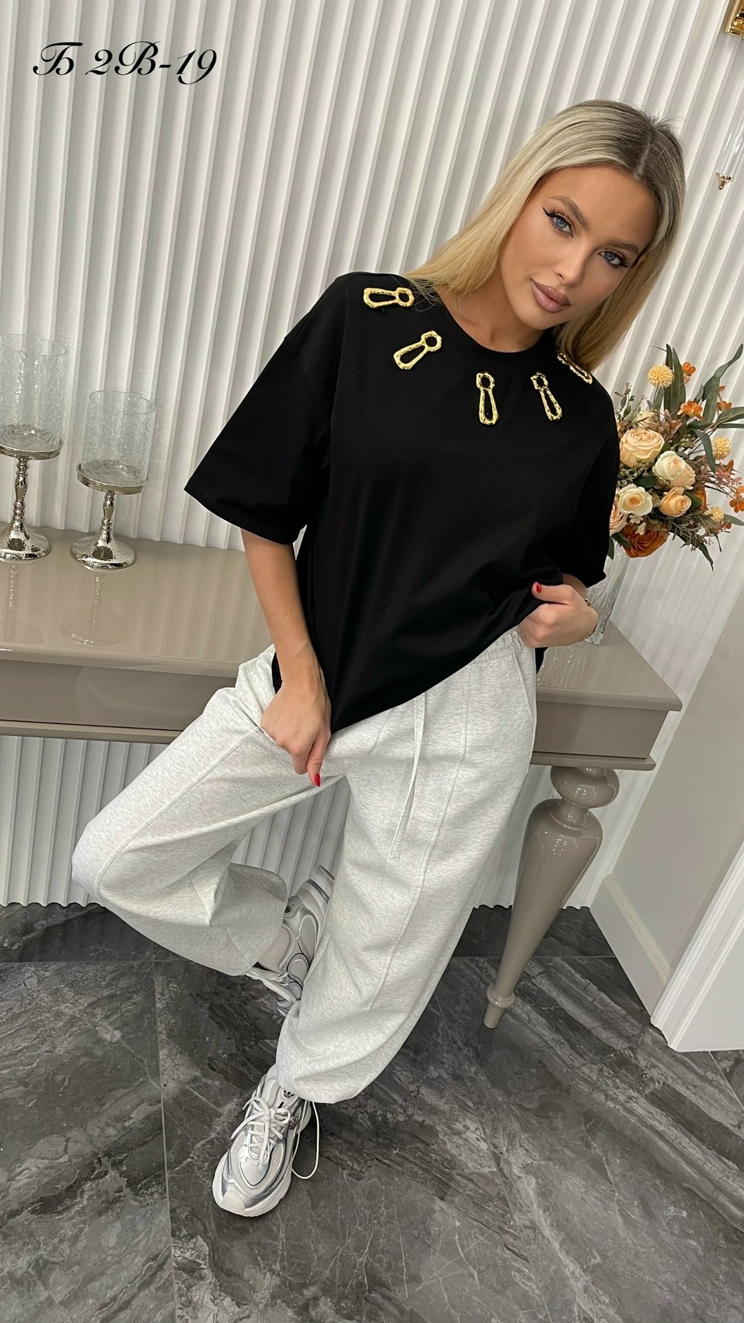 стильные костюмы,женская кофта,свитшот женская,женская футболка