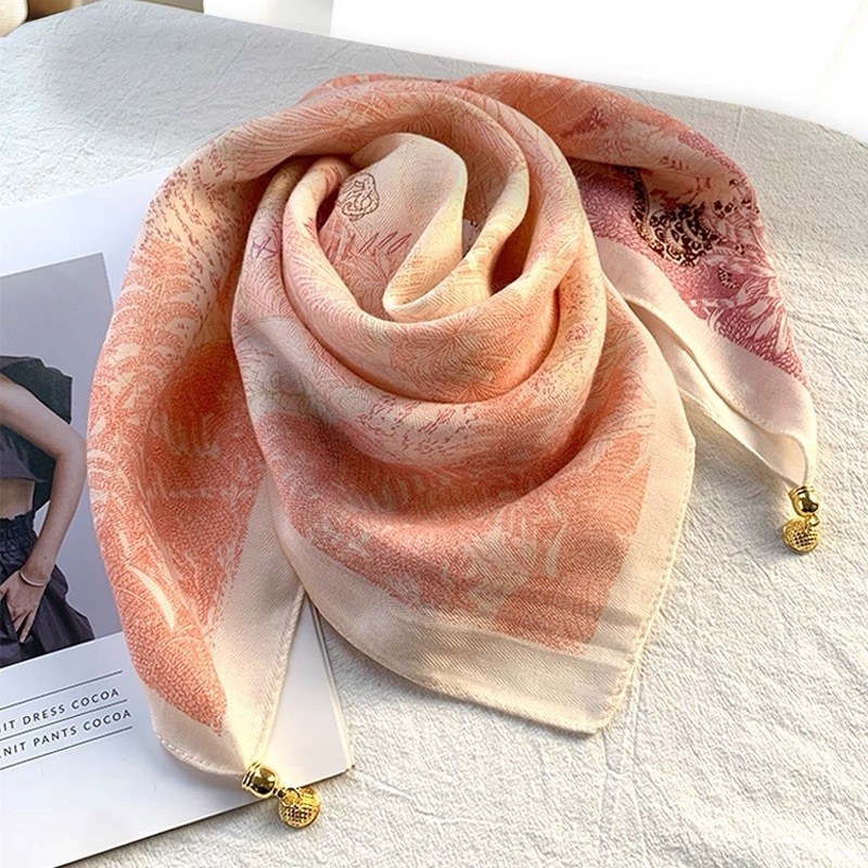 шарф платок женский,шарфы для женщин,шелковый шарф,платки женские,треугольный шарф