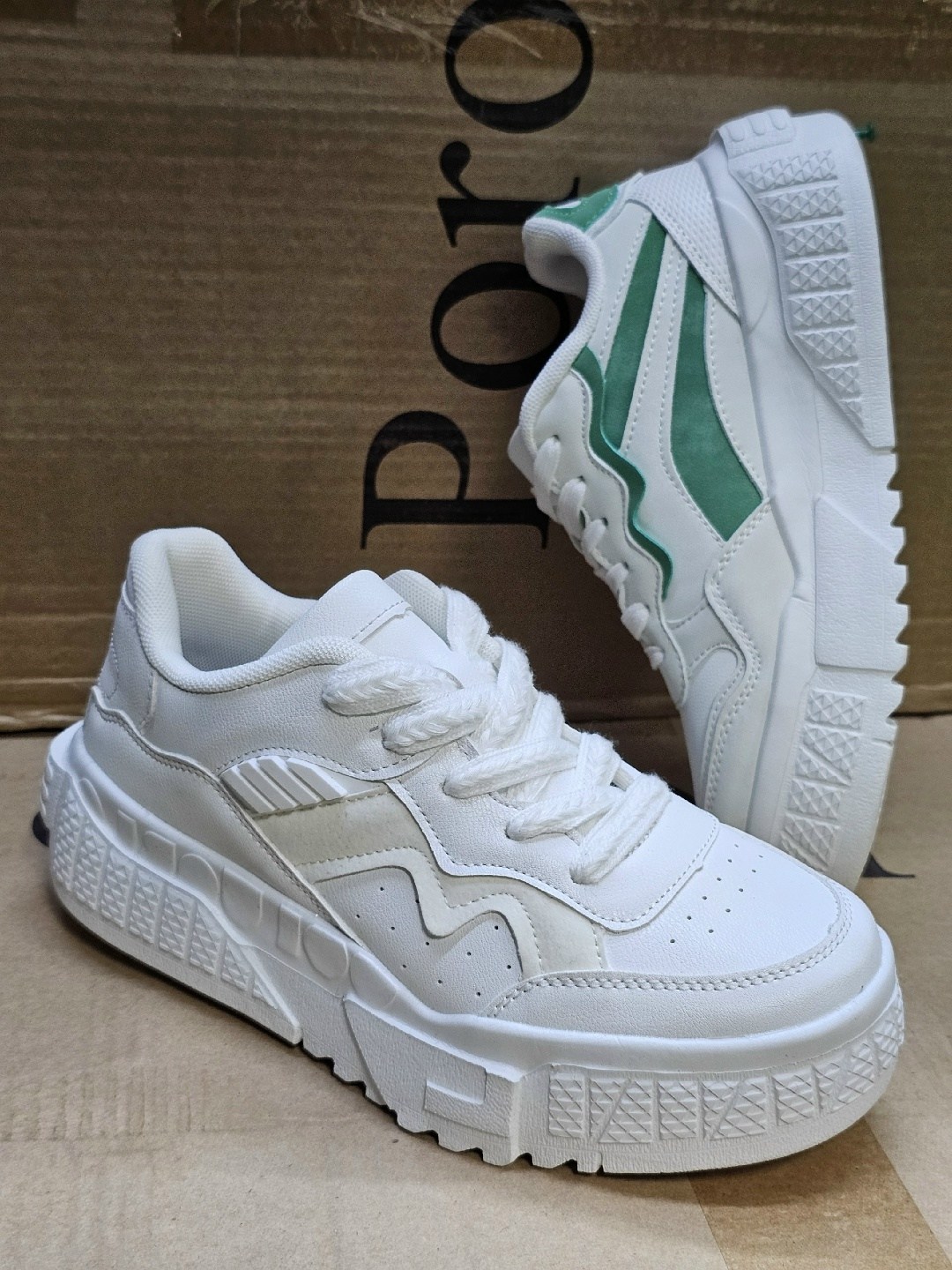 кроссовки женские,кроссовки женские белые,белые кроссовки,кроссовки на платформе,женские кроссовки на платформе