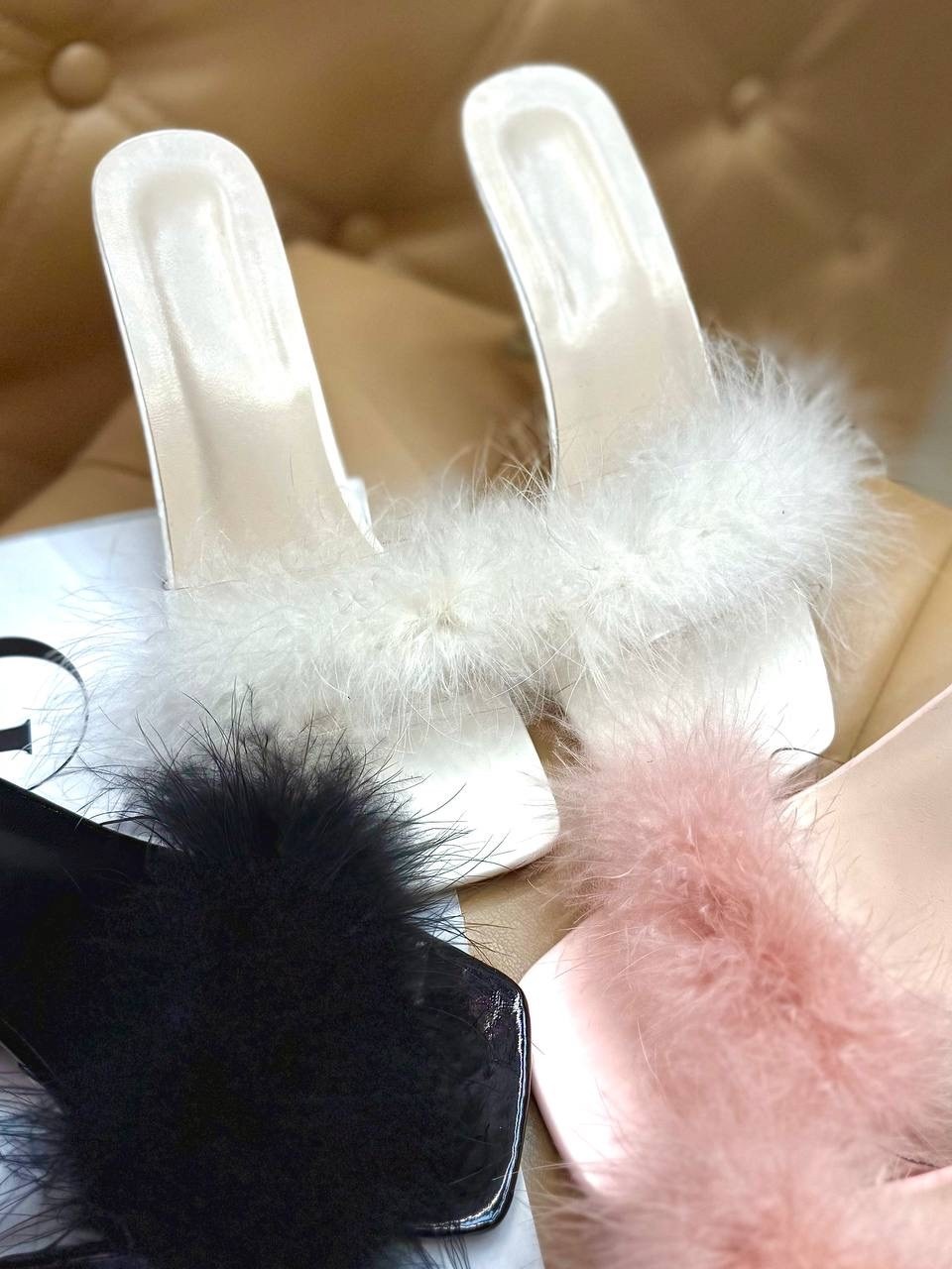 женские пушистые тапочки на среднем каблуке,женские тапочки на каблуке с мехом,босоножки с мехом на каблуке,тапочки розовые с мехом на каблуке,тапочки с мехом на каблуке