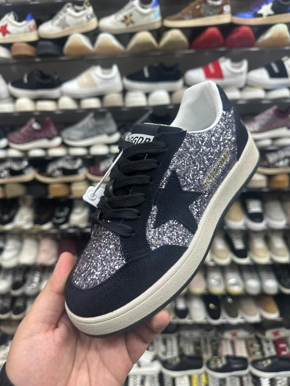 кроссовки golden goose с пайетками на платформе,golden goose кроссовки,,кеды golden goose,женские кроссовки