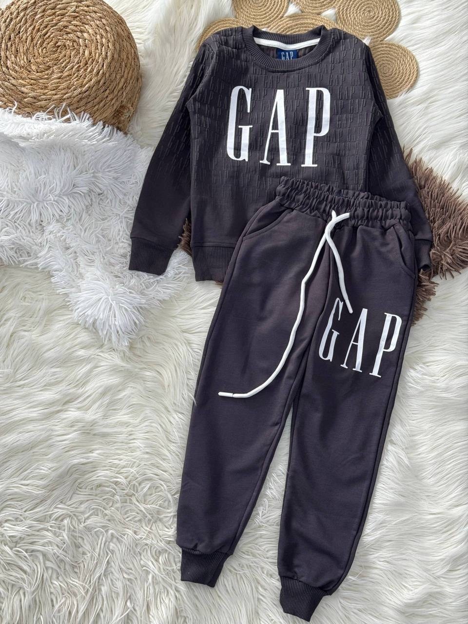 костюм на флисе,спортивные костюм,костюм детский,спортивный костюм gap,костюм детский спортивный