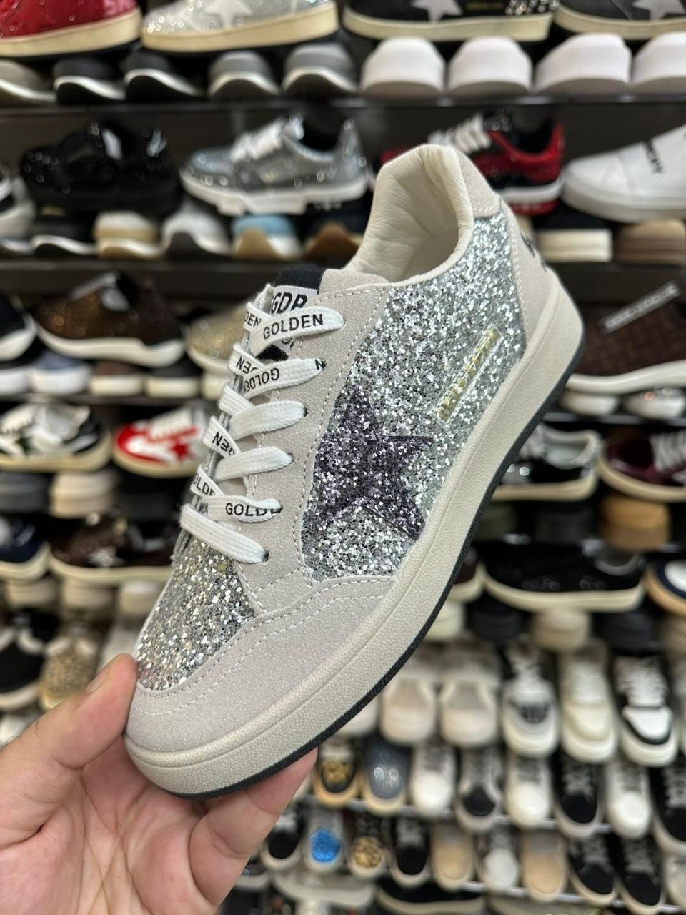 кроссовки golden goose с пайетками на платформе,golden goose кроссовки,,кеды golden goose,женские кроссовки