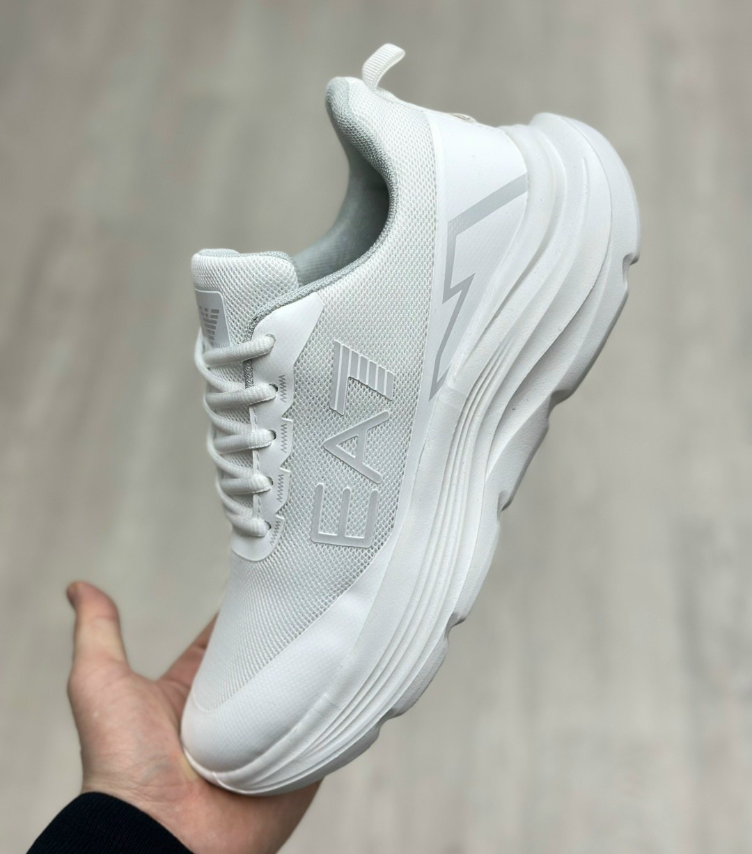 кроссовки,эксклюзивные кроссовки,кроссовки ea 7,кроссовка мужской,кроссовки emporio armani