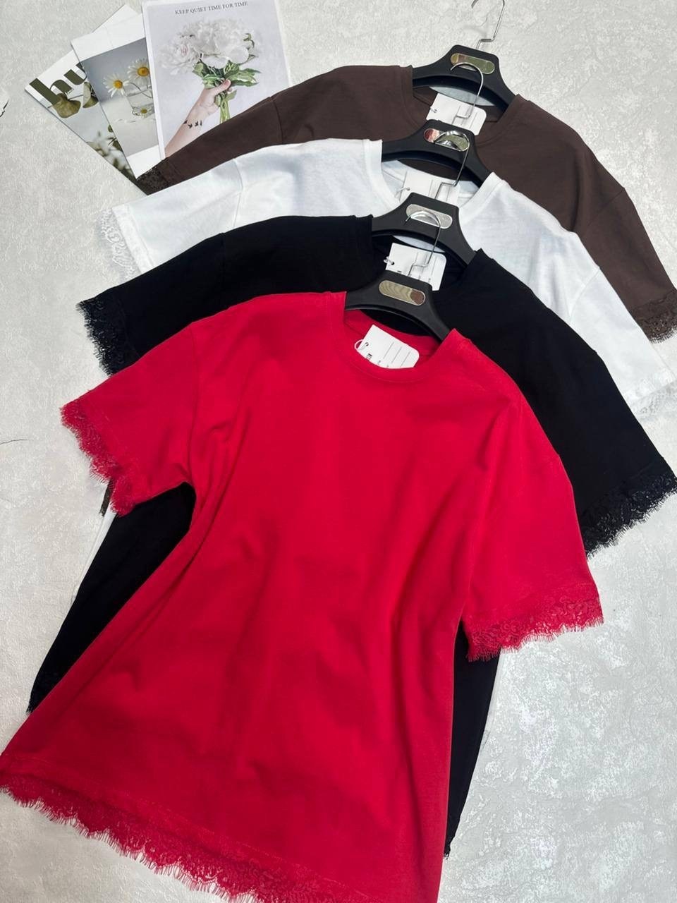 платье с кружевами,платье с кружевом,платье с гипюром,платье внизу с кружевом,женское платье