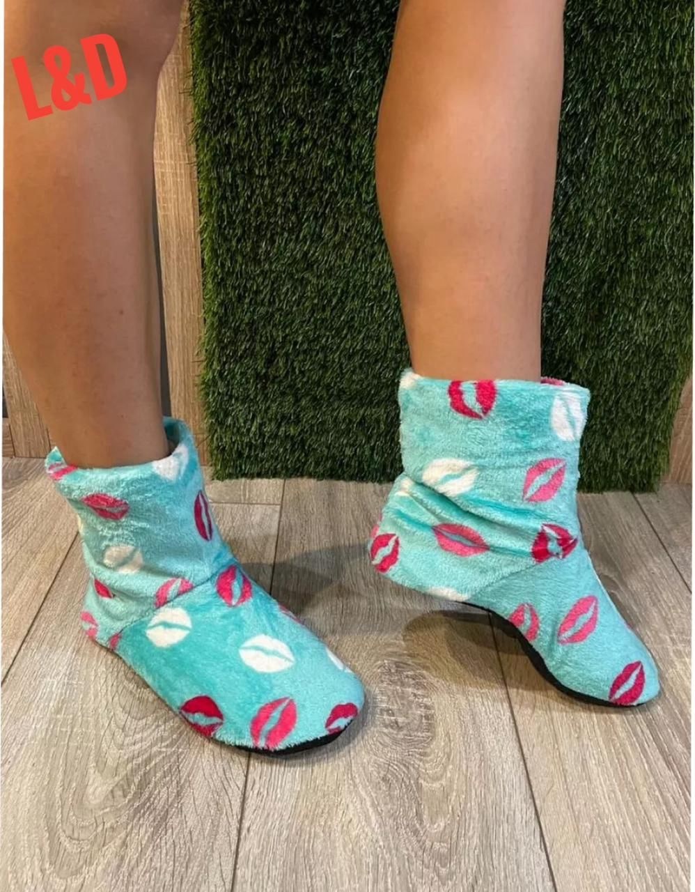 тапочки женские чуни домашние угги,тапочки домашние женские,домашние тапочки,домашние теплые тапочки,тапочки теплые