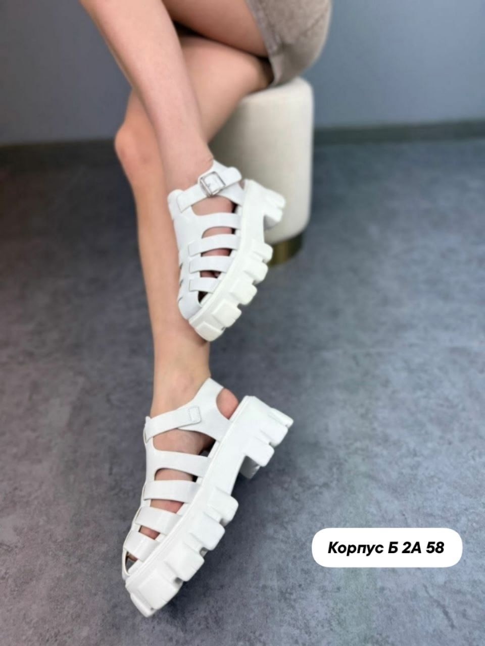 ,модная женская ,сапожки женские,женская ,босоножки сетка