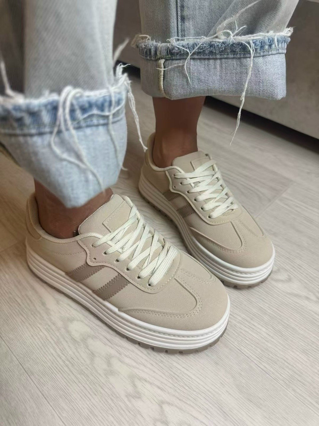 женские кроссовки,женские кроссовки на платформе,кроссовки на платформе повседневные,повседневные кроссовки,