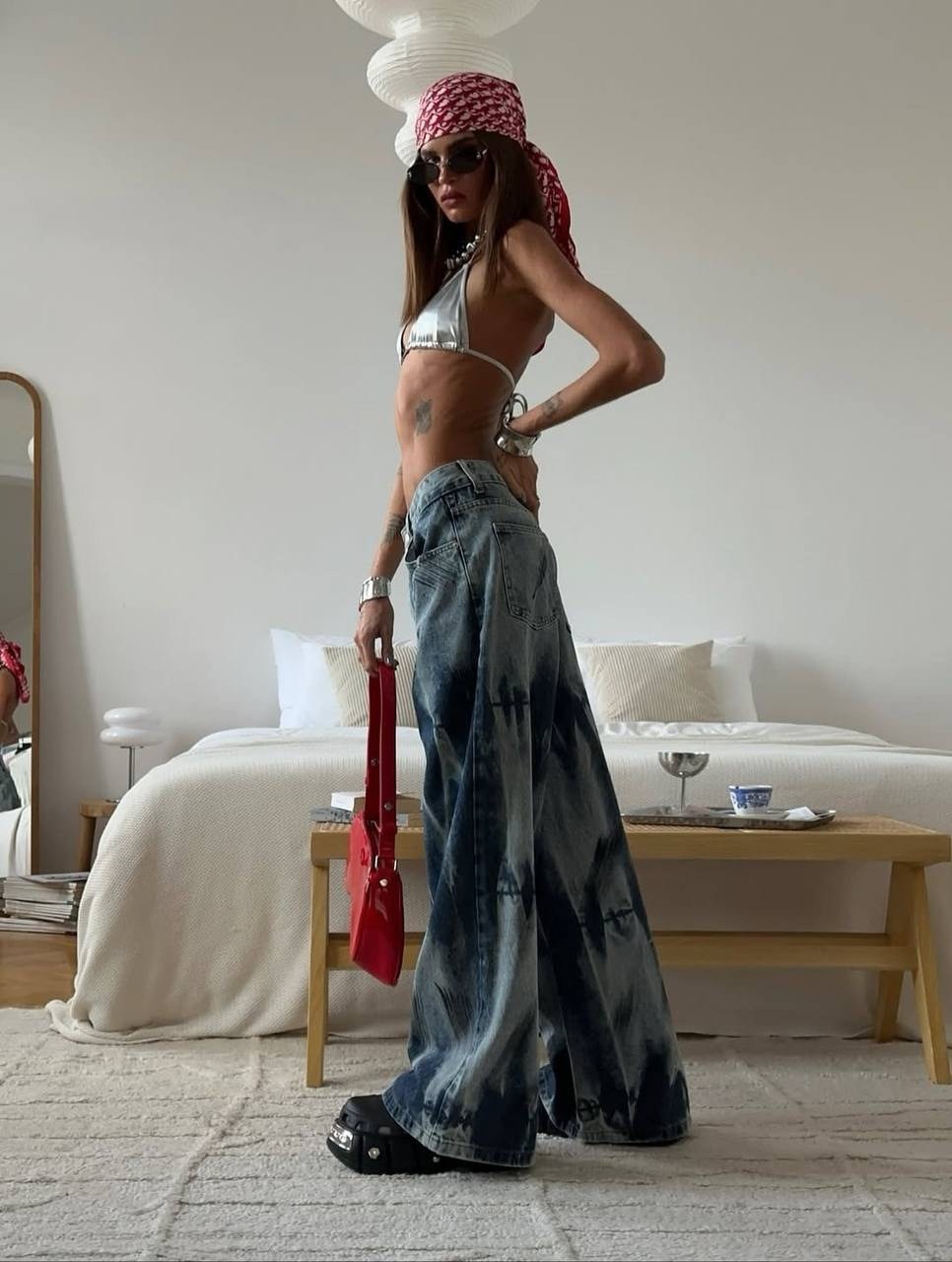 джинсы стильные,джинсы модные,широкие джинсы,одежда джинсы