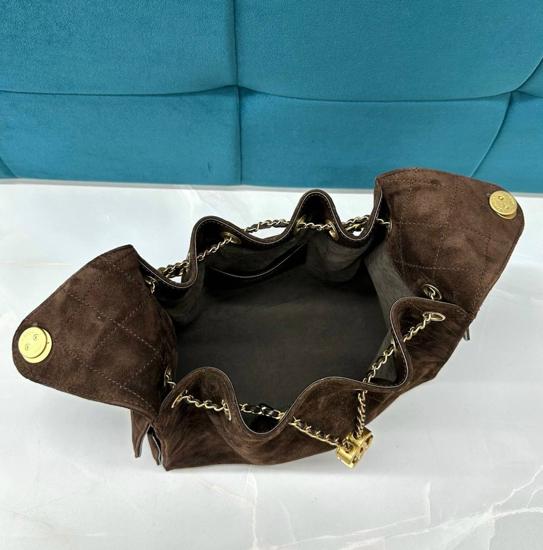 сумка женская chanel замша,сумка женская chanel,замшевая сумка chanel 25 medium бежевая,chanel коричневая замшевая сумка тоут для женщин,сумка chanel