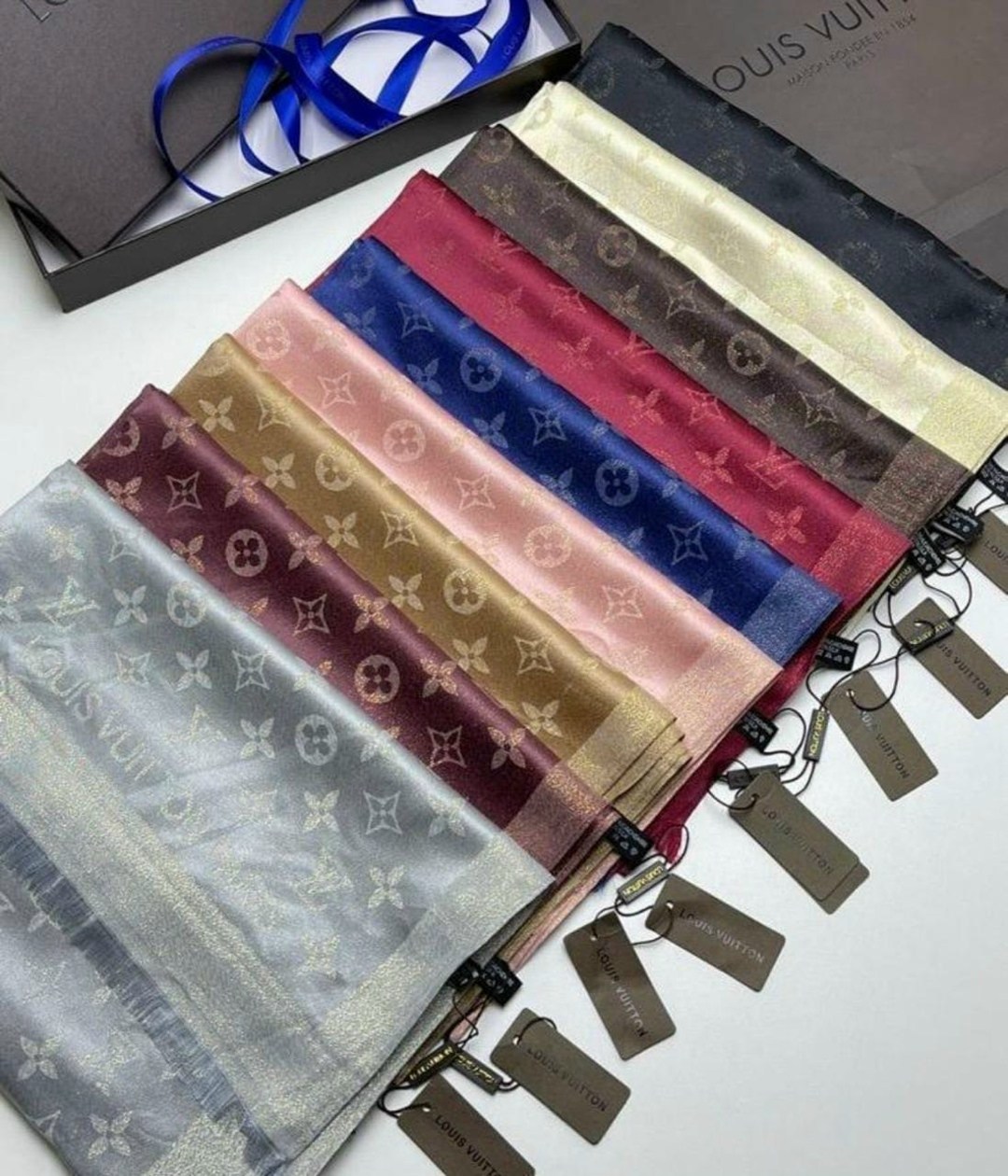 серый платок луи виттон,палантин/шарф louis vuitton тёплый,палантин,платок шелковый луи виттон,палантин женский