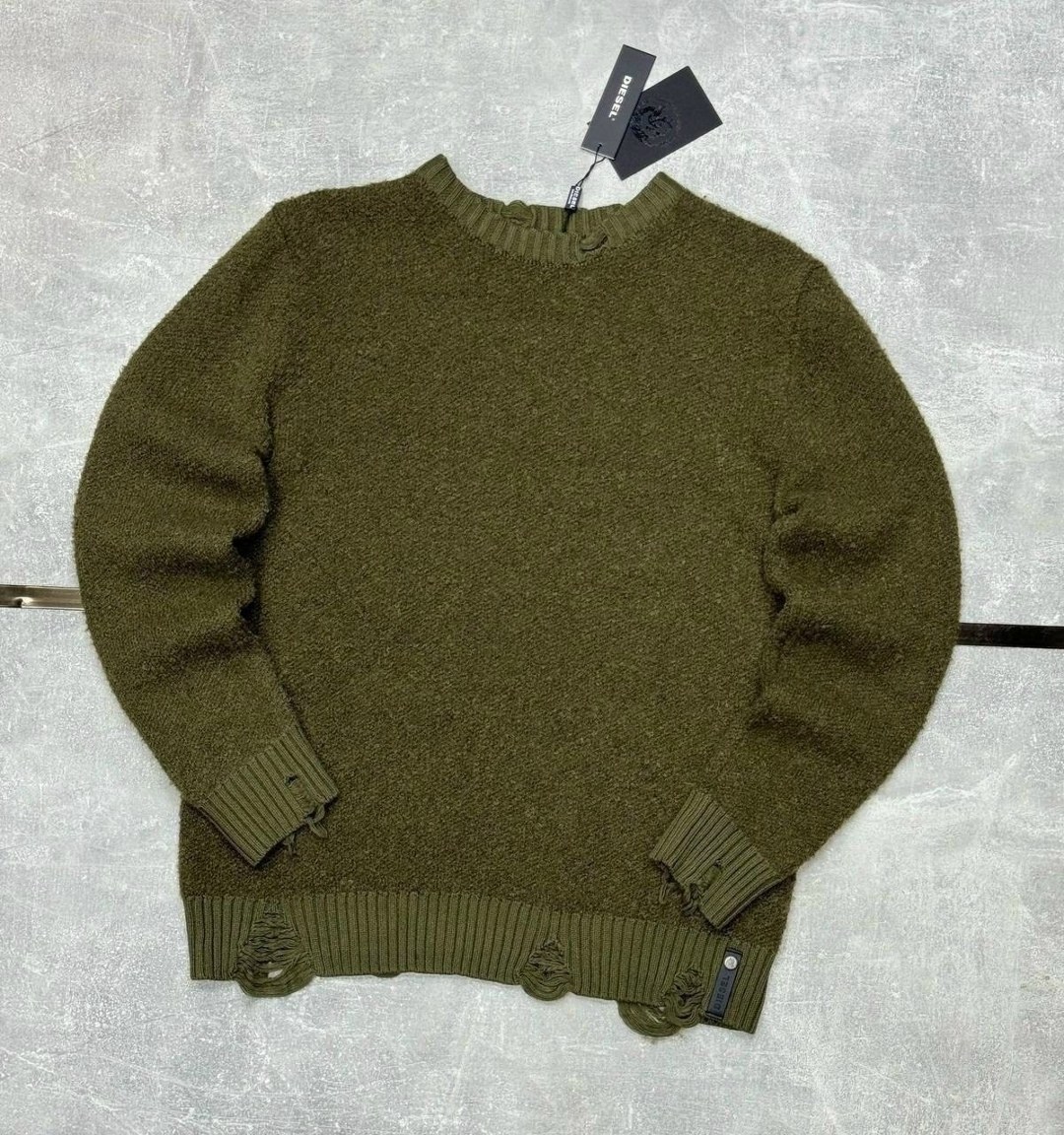 свитер прада мужской,стильный свитер,мужской свитер,свитер бежевый,мужская кофта