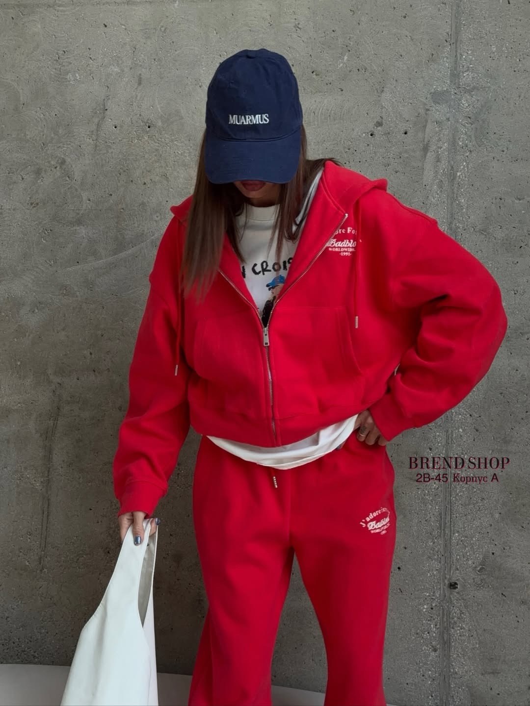 спортивный костюм,спортивный костюм женский,женские костюмы,красный женский костюм,костюм
