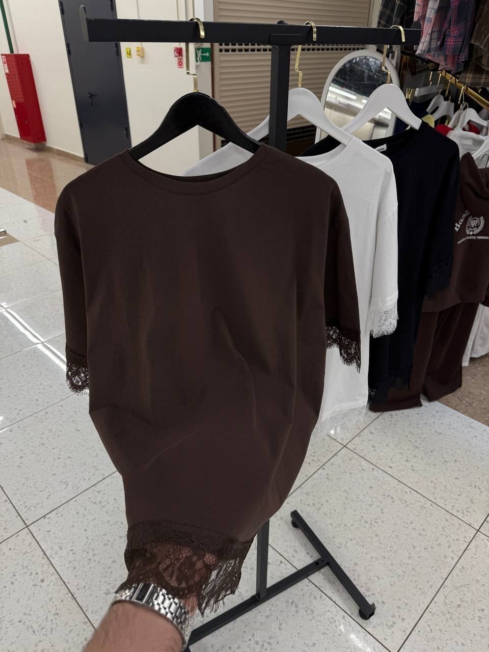 футболка с кружевами,футболки женская,футболка нарядная,футболка женская с кружевом,футболке