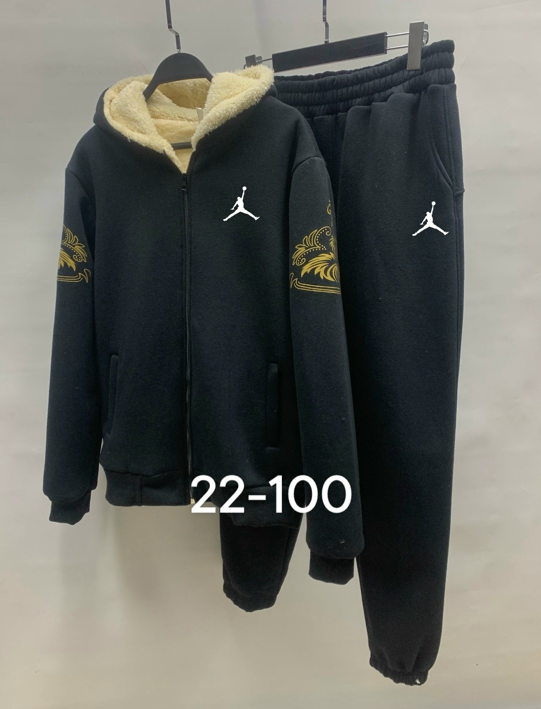 мужской спортивный костюм на флисе,теплый спортивный костюм мужской,теплый спортивный костюм,костюм спортивный на флисе,спортивный костюм nike мужской