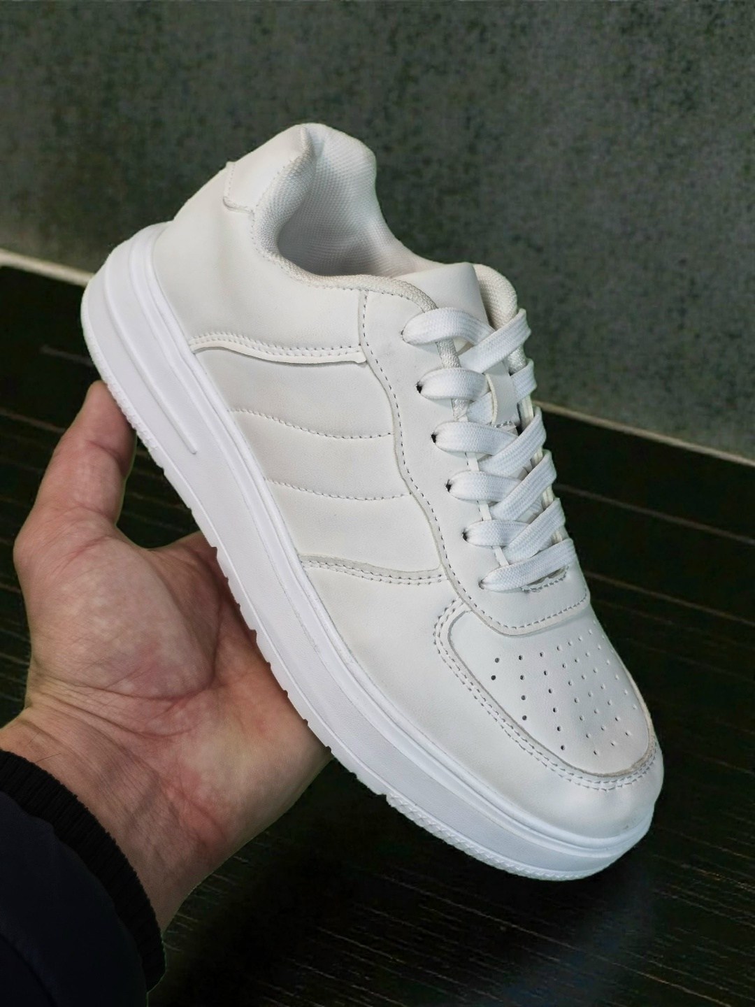 белые кроссовки,белые кроссовки мужские, спортивная,женские кроссовки белые,кроссовки женскиe