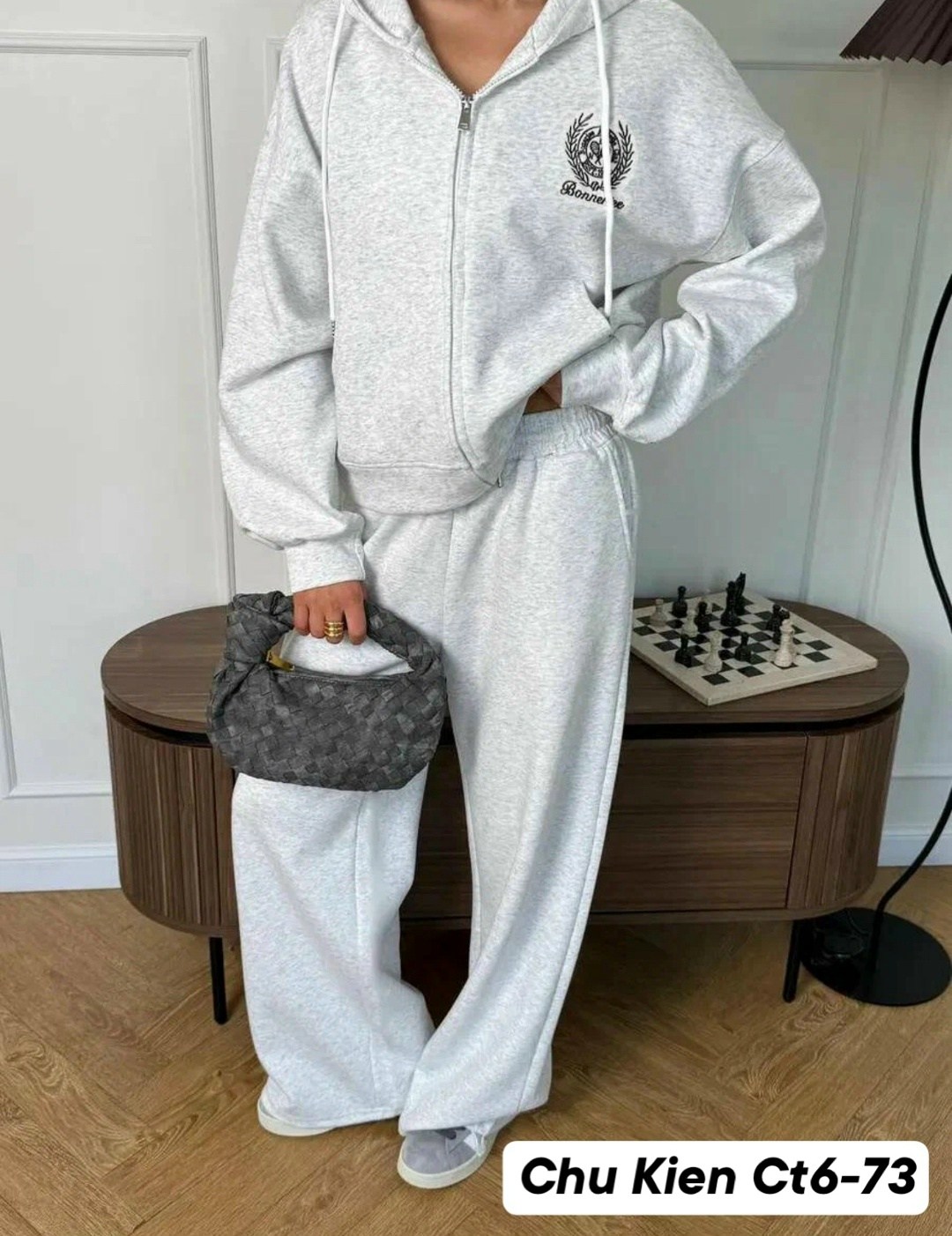 cпортивный костюм женский на флисе,спортивные костюмы женские,костюм спортивный,костюм спортивные женские костюмы,костюм спорт шик