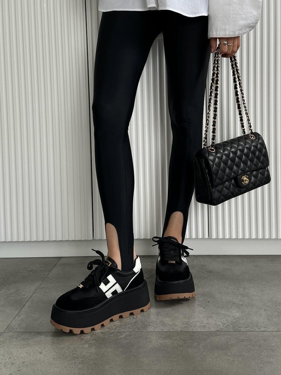 кроссовки женскиe,женская ,модная ,повседневная ,обуви