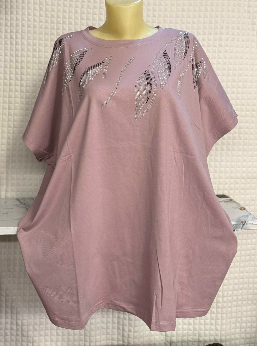 женские футболки больших размеров,футболки женская,футболка больших размеров для женщин,футболки больших размеров,туника нарядная