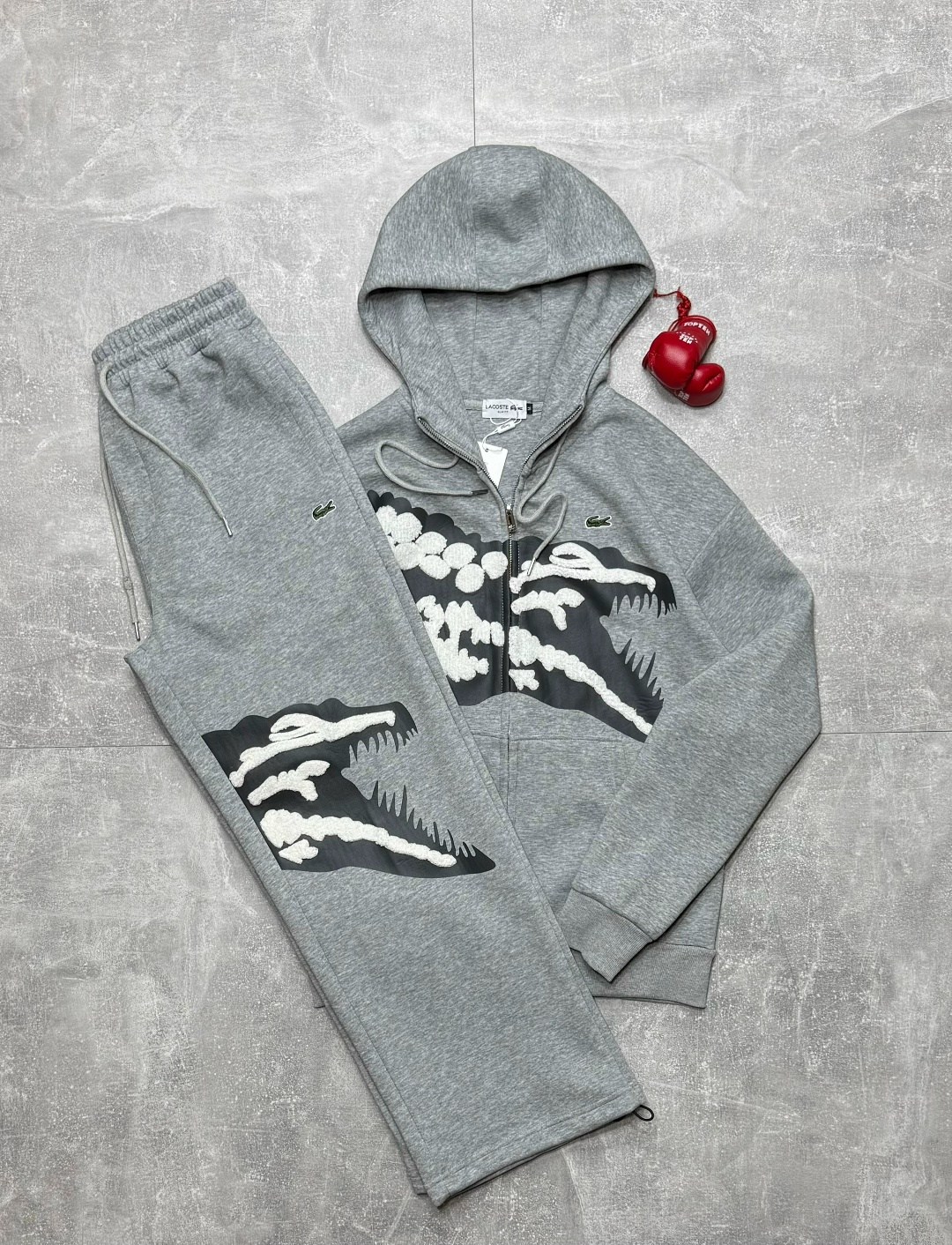 спортивные костюм,костюм спортивный мужской,lacoste grey sweatsuit,спортивные костюмы для мужчин