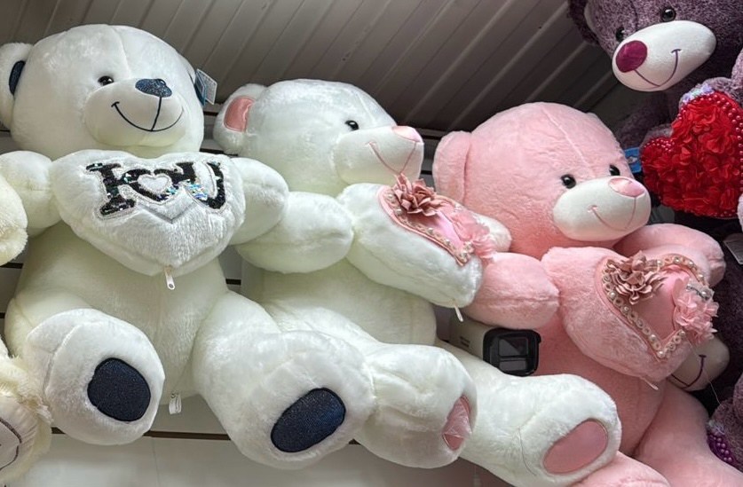 мишки игрушки,плюшевый мишка,плюшевые медведи,плюшевые игрушки,игрушки много