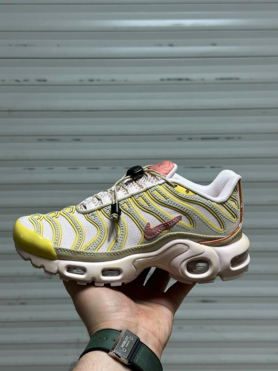 кроссовки new balance,кроссовки,спортивная ,красные кроссовки,мужские кроссовки new balance