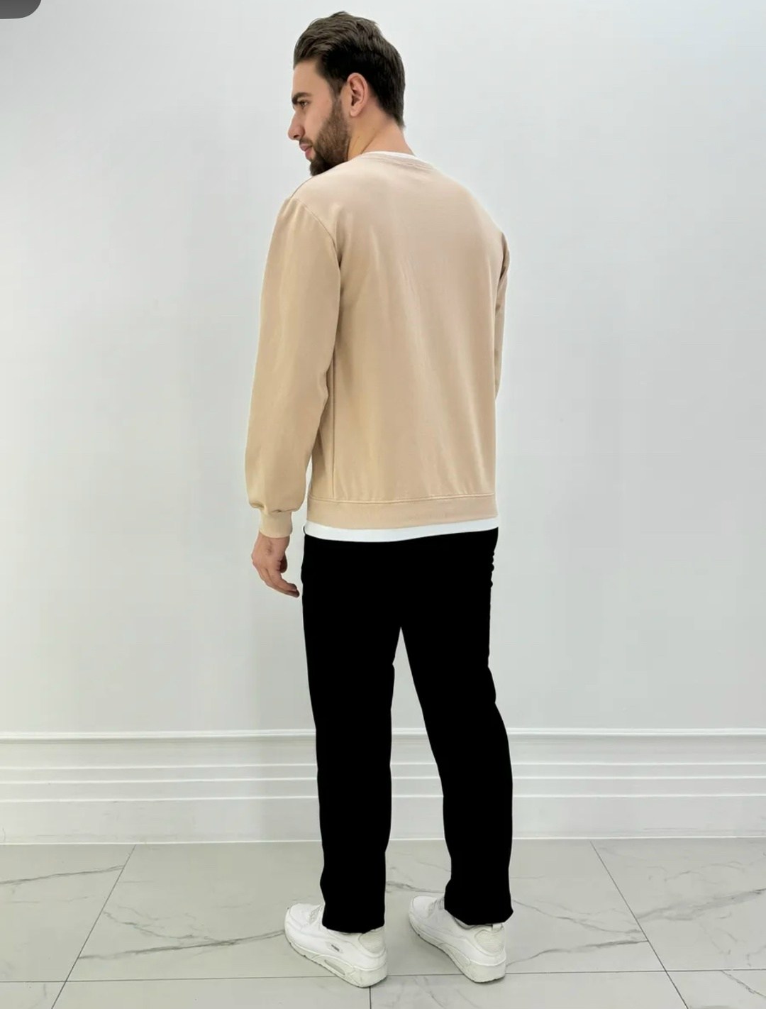 бежевый свитшот,свитшот и толстовка,костюм со свитшотом,мужские свитшоты,мужская мода