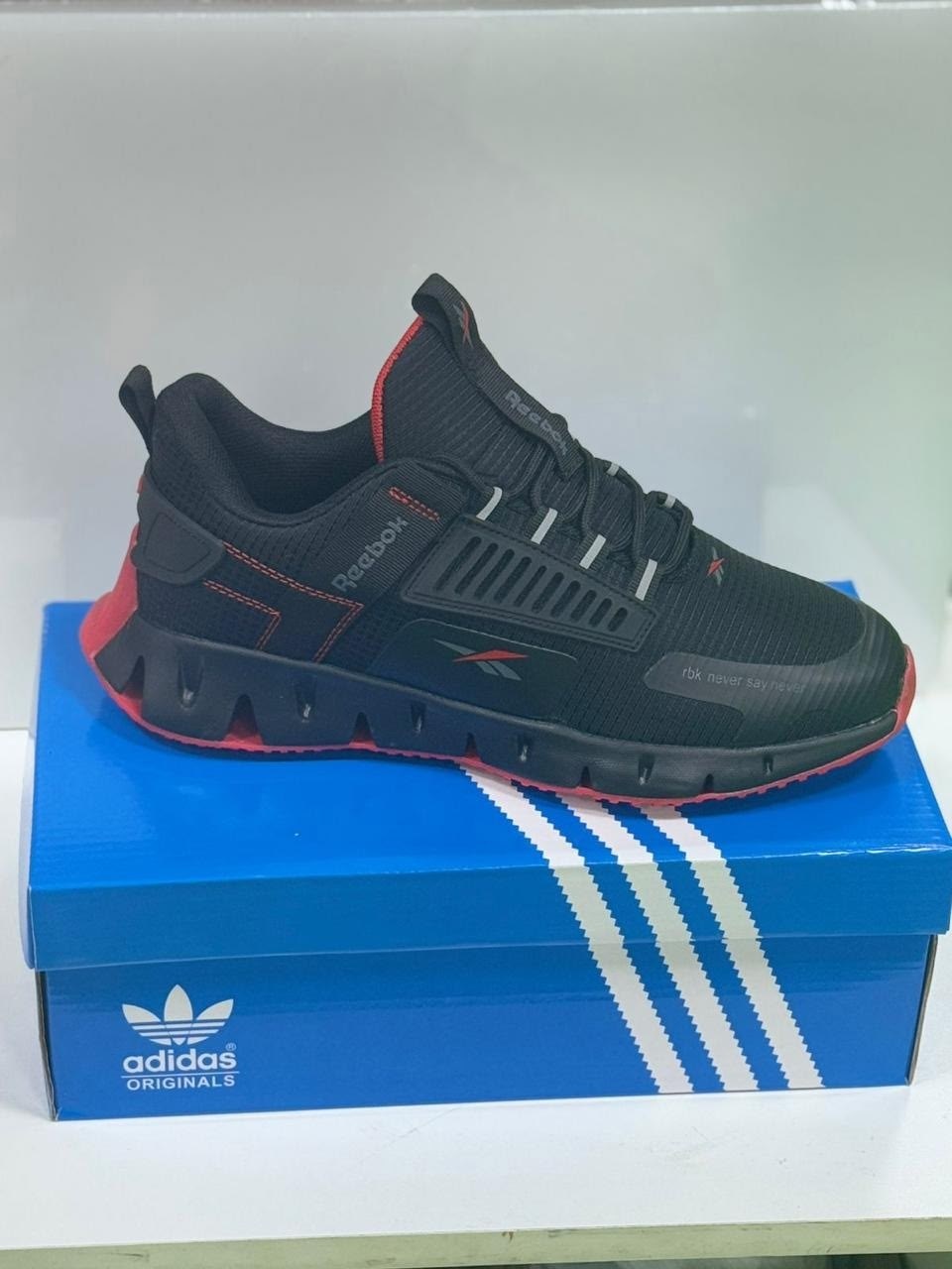 кроссовки reebok,мужские кроссовки reebok,кроссовки reebok zig dynamica,кроссовки zig dynamica 4 reebok,белые кроссовки reebok