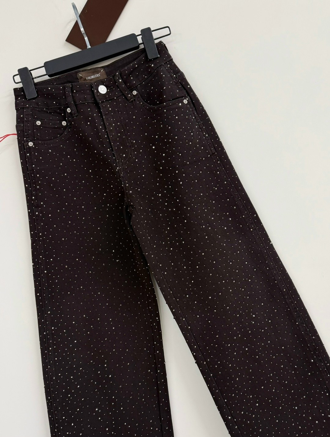 джинсы со стразами,джинсы sandrine,джинсы chanel,джинсы женские zolla 22333710v06199d0 черные,женские джинсы