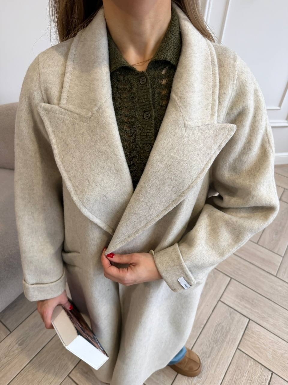 пальто модное,шерстяное пальто,экошуба оверсайз,пальто lawinter модель 83891 цвет молочный,пальто классического кроя