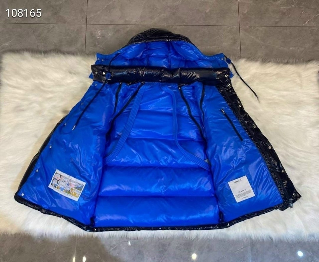 пуховик moncler,мужская куртка трансформа от moncler,пуховик куртка moncler трансформер,пуховик мужской moncler,куртка монклер