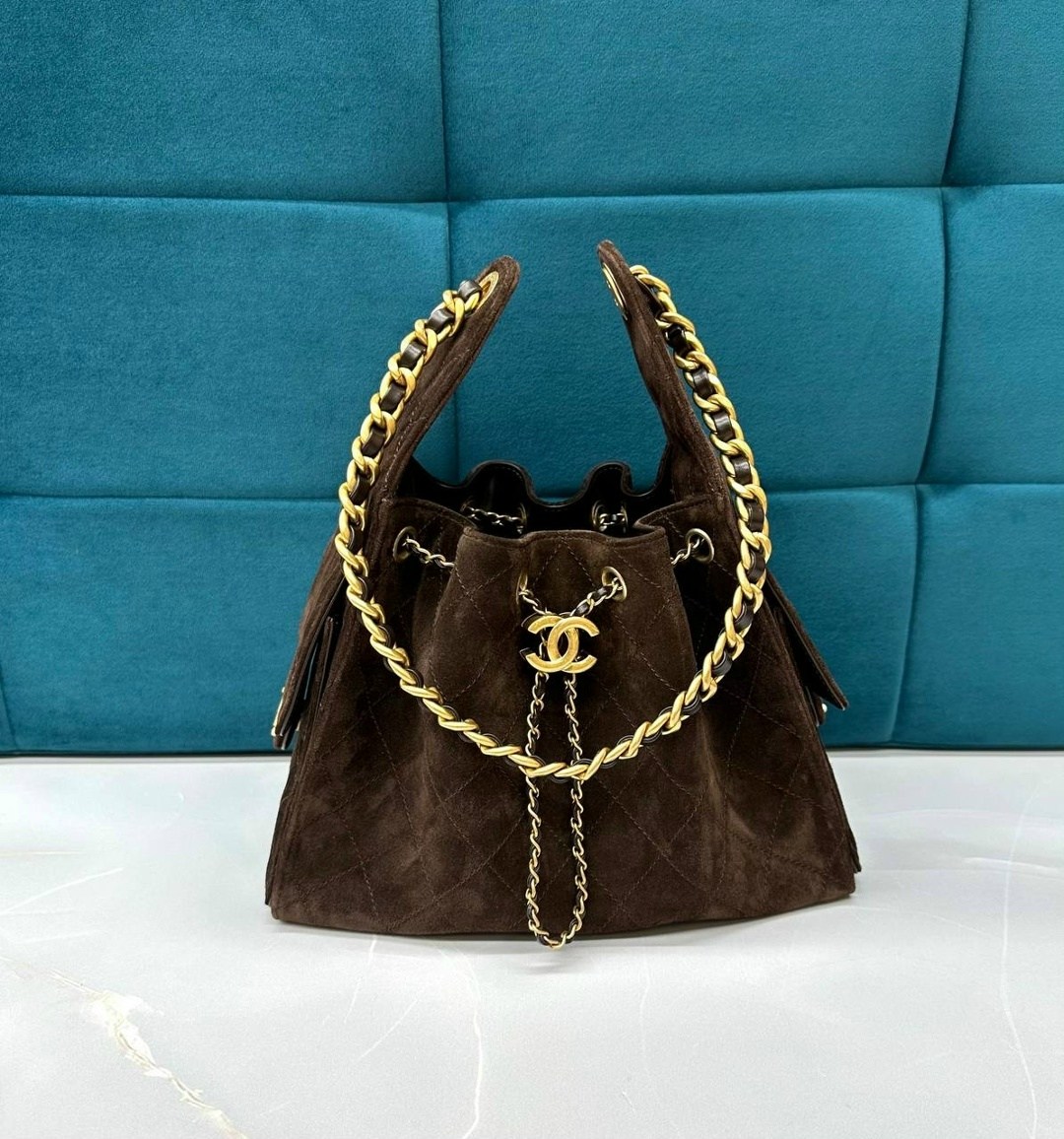 сумка женская chanel замша,сумка женская chanel,замшевая сумка chanel 25 medium бежевая,chanel коричневая замшевая сумка тоут для женщин,сумка chanel