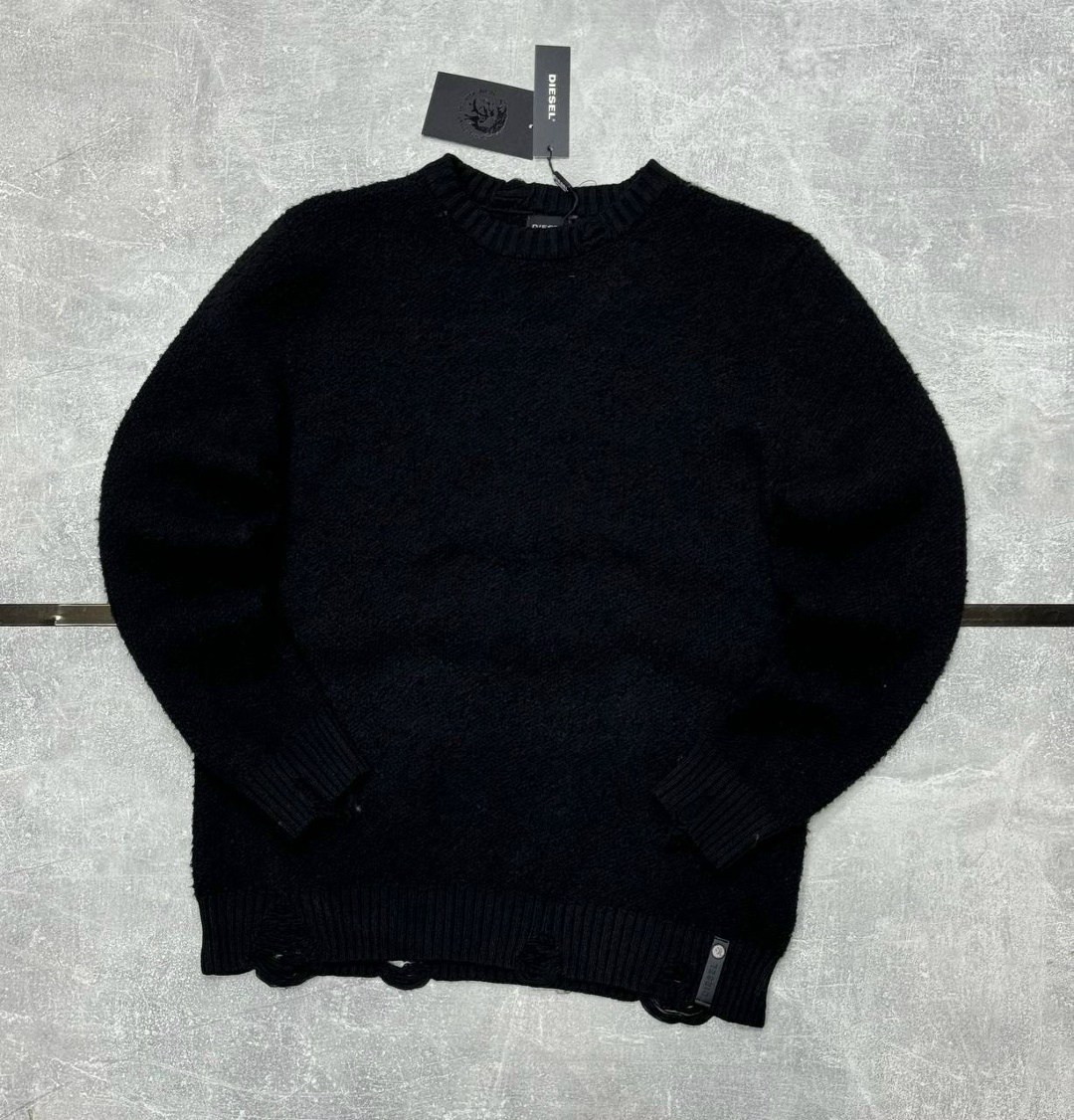 мужской свитер,стильный свитер,бежевый свитер,свитер прада мужской,свитер