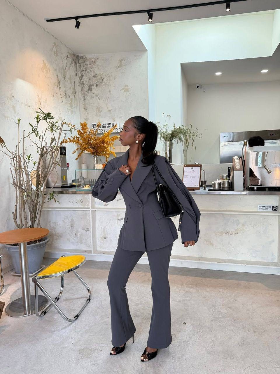 брючный костюм,костюм брючный женский офисный из трех предметов,женский брючный костюм,брючный костюм деловой с пиджаком sanro 322318520,женский деловой костюм