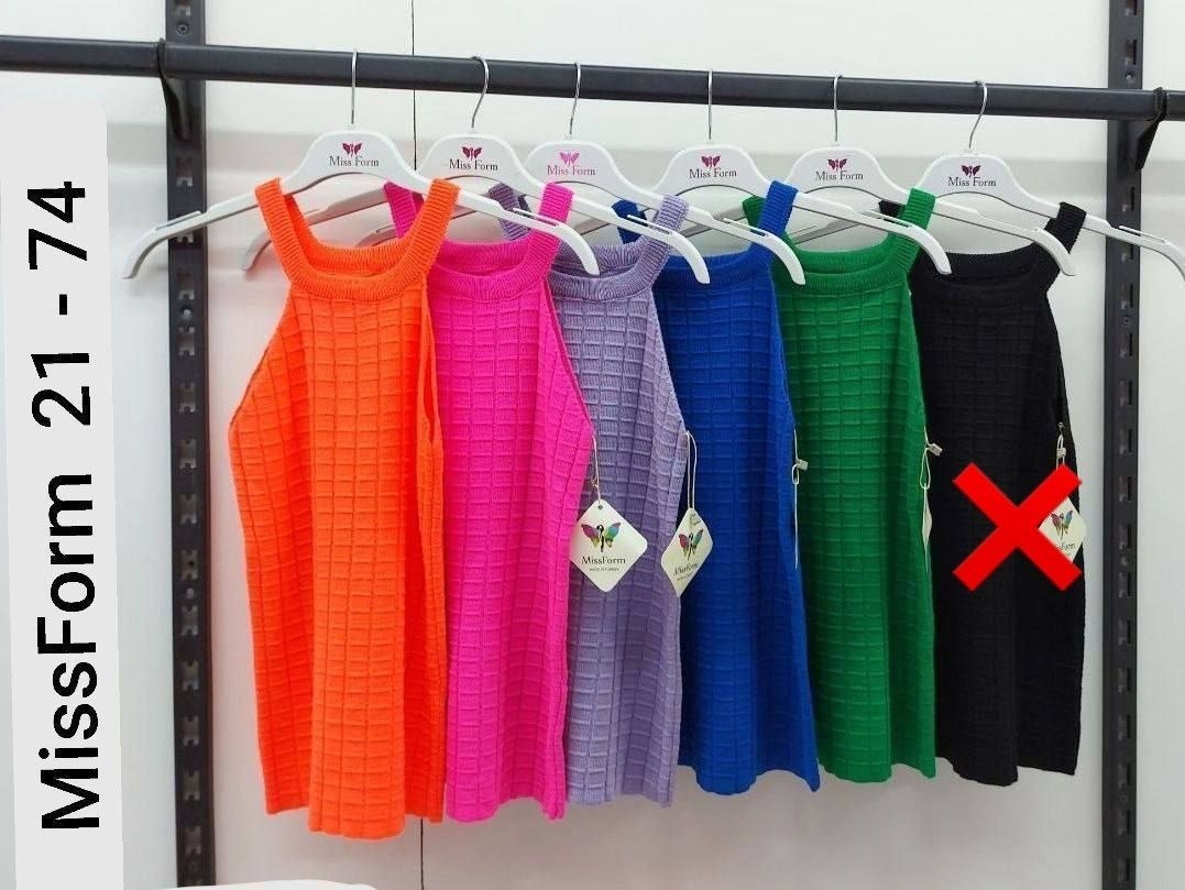 кроп топы,женские топы,топы и майки,топ топики,розовый топик на модели