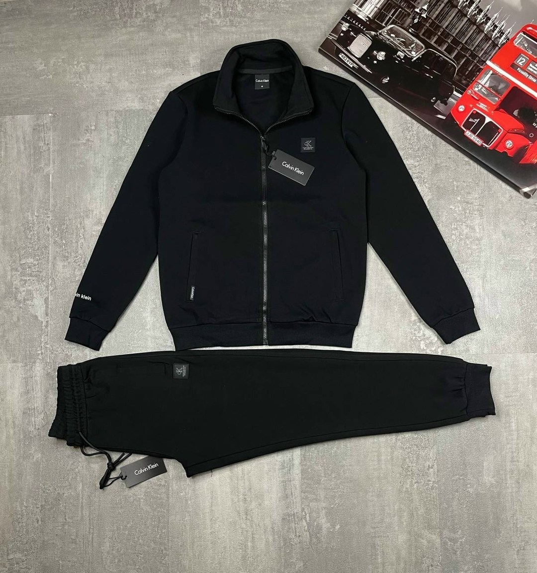 спортивный костюм dolce gabbana,gabbana спортивный костюм,спортивный костюм дольче габбана мужской,спортивный костюм мужской,костюм dolce gabbana мужской спортивный