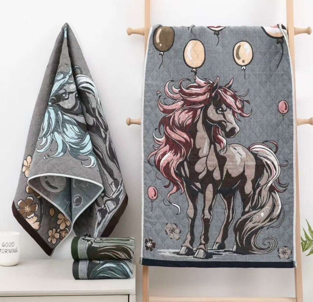 полотенце с лошадками,полотенца с лошадью набор подарочный,мягкое полотенце,полотенце с лошадью банное,полотенце с конем