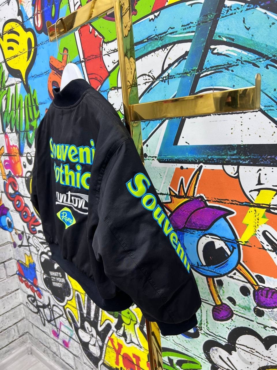 куртка бомбер,куртка,куртка с вышивкой,бомбер мужская куртка,кожаная куртка